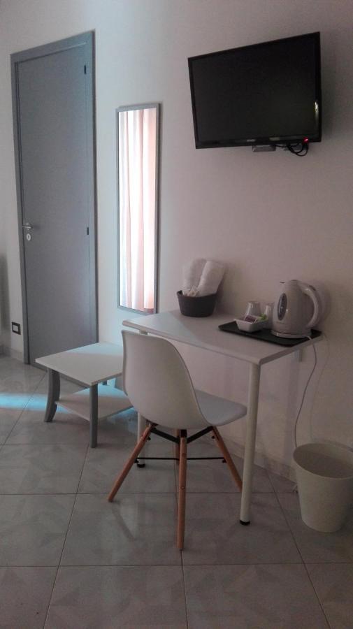 B&B Terra Di Miti Acireale Exterior foto