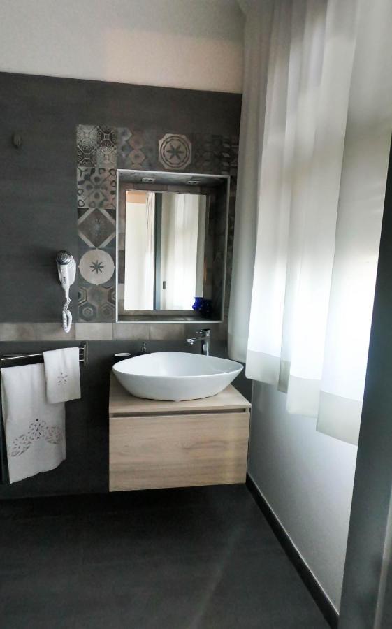 B&B Terra Di Miti Acireale Exterior foto