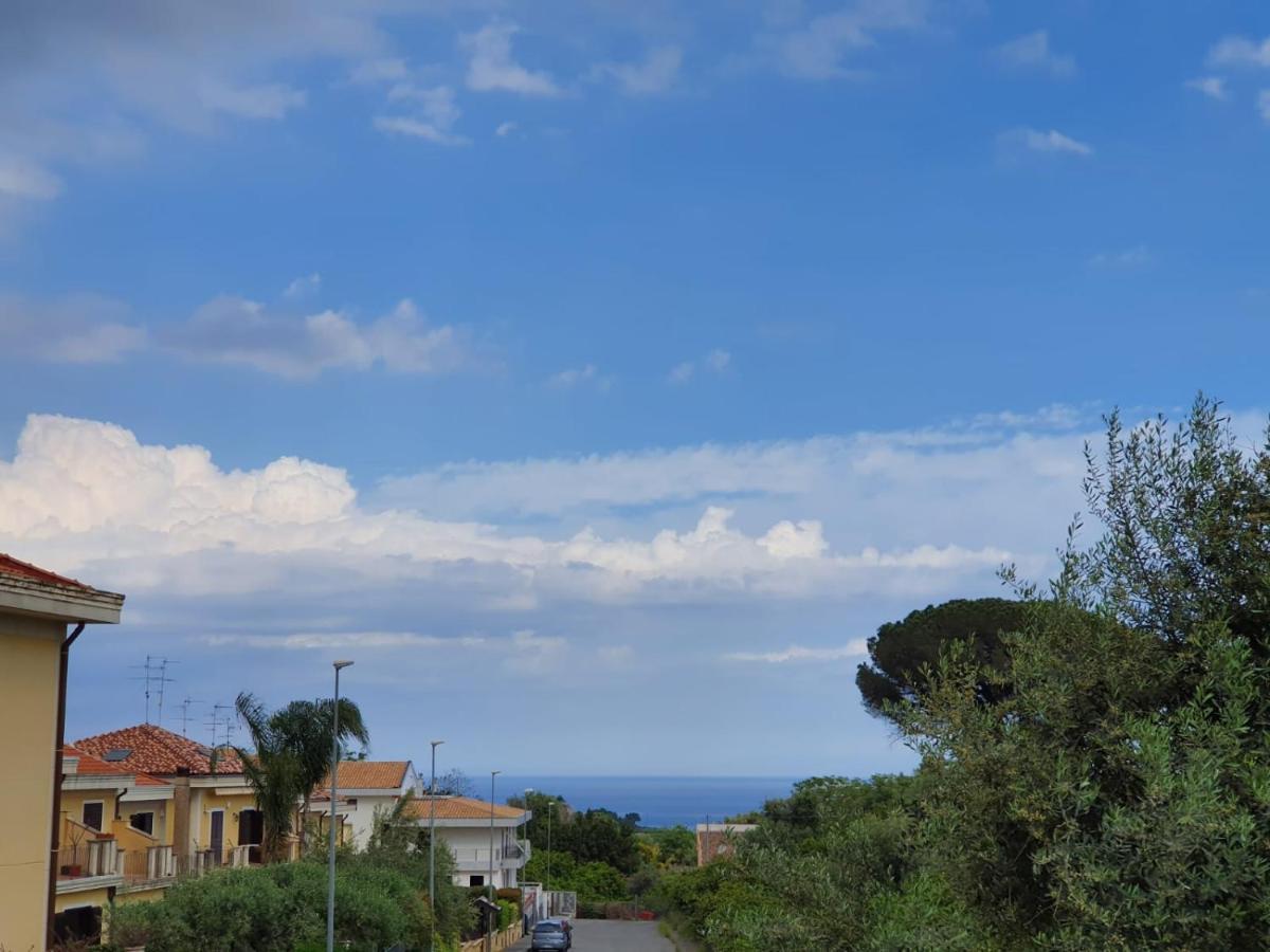 B&B Terra Di Miti Acireale Exterior foto