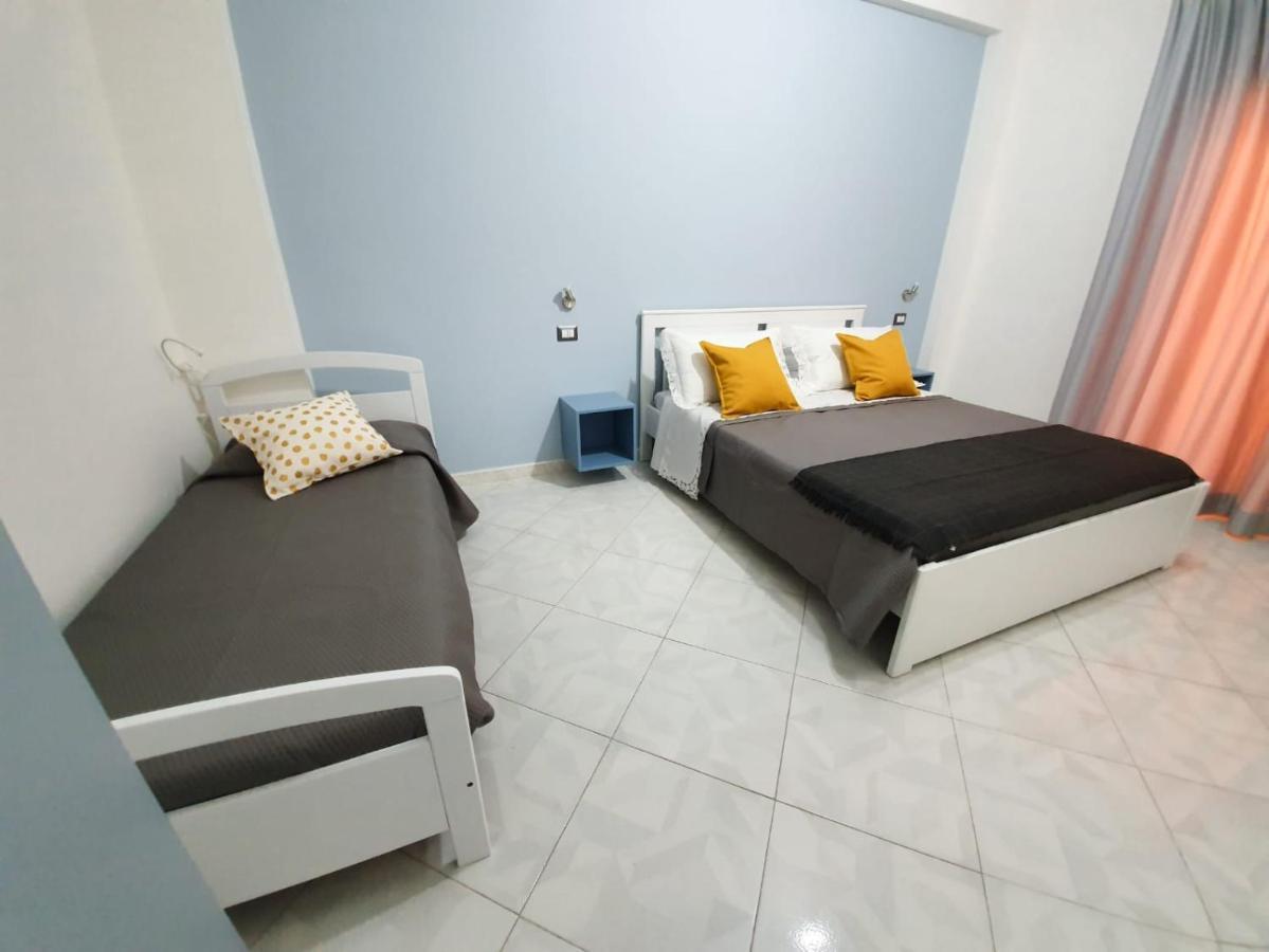 B&B Terra Di Miti Acireale Exterior foto